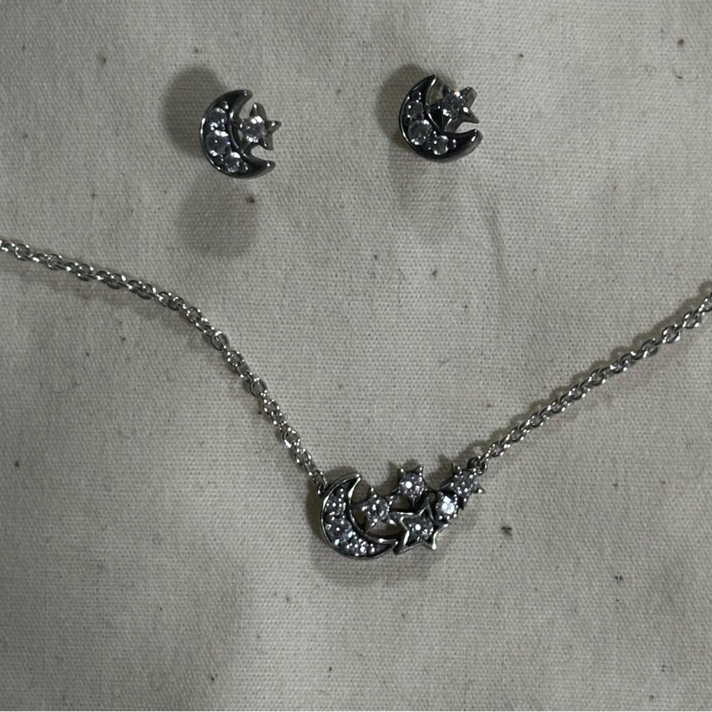 pandora sparkling moon and star necklace and earring set